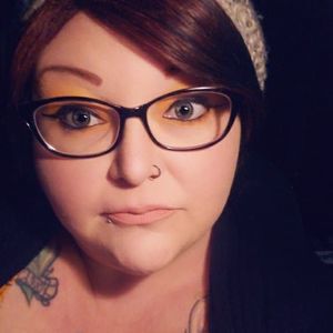 Meet your Posher, Manda